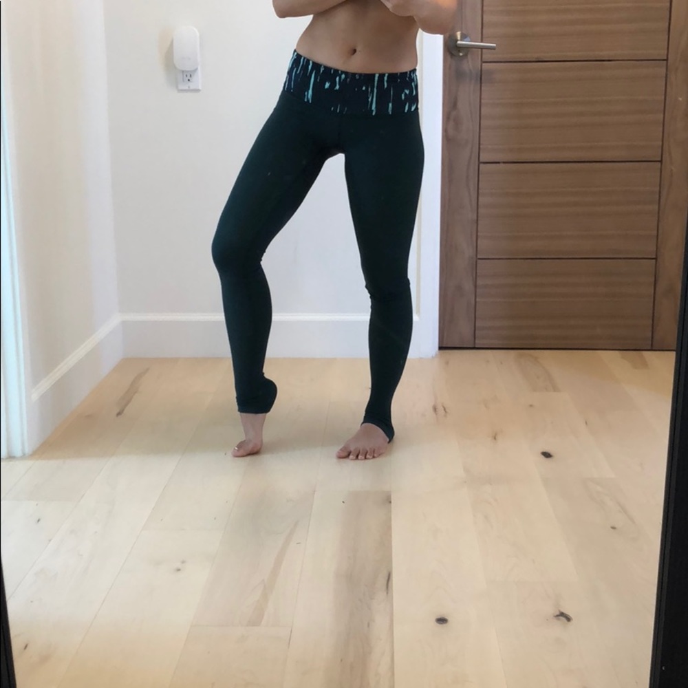 Lululemon size 2 super compression pants— 2 colors